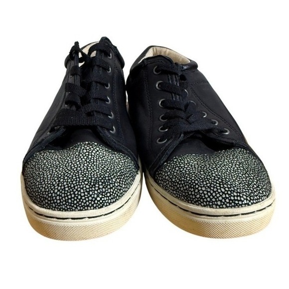 UGG Taya Womens 8.5 Pre-Owned Stingray Leather Black/White CapToe Sneakers Shoes - Picture 3 of 11